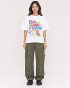 Mockup Boxy Heavyweight Tee White female full-body 02