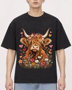 Mockup Boxy Heavyweight Tee Black male close-up 01