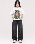 Mockup Boxy Heavyweight Tee White female full-body 13