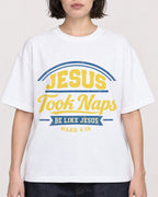 Mockup Boxy Heavyweight Tee White female close-up 39