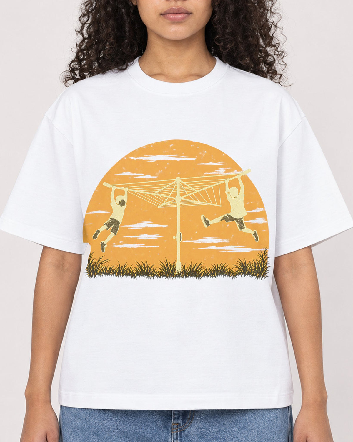 Mockup Boxy Heavyweight Tee White female close-up 10