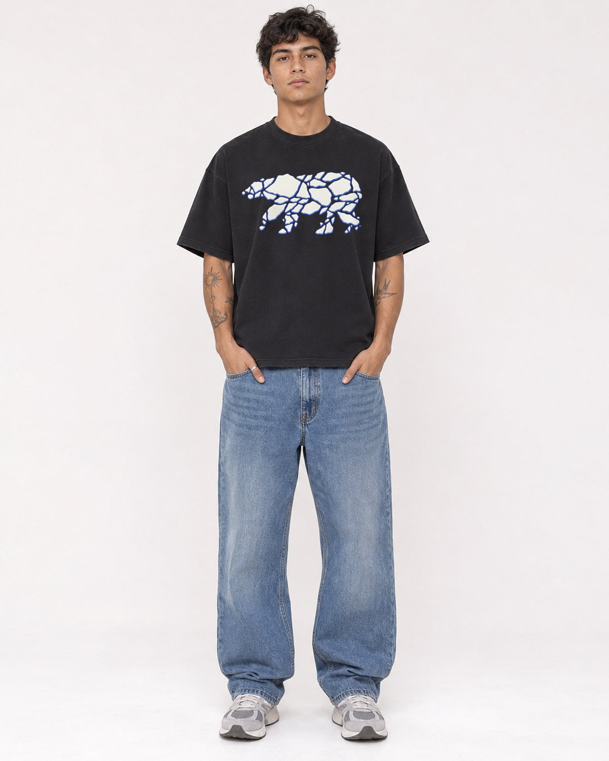 Mockup Boxy Heavyweight Tee Black male full-body 06