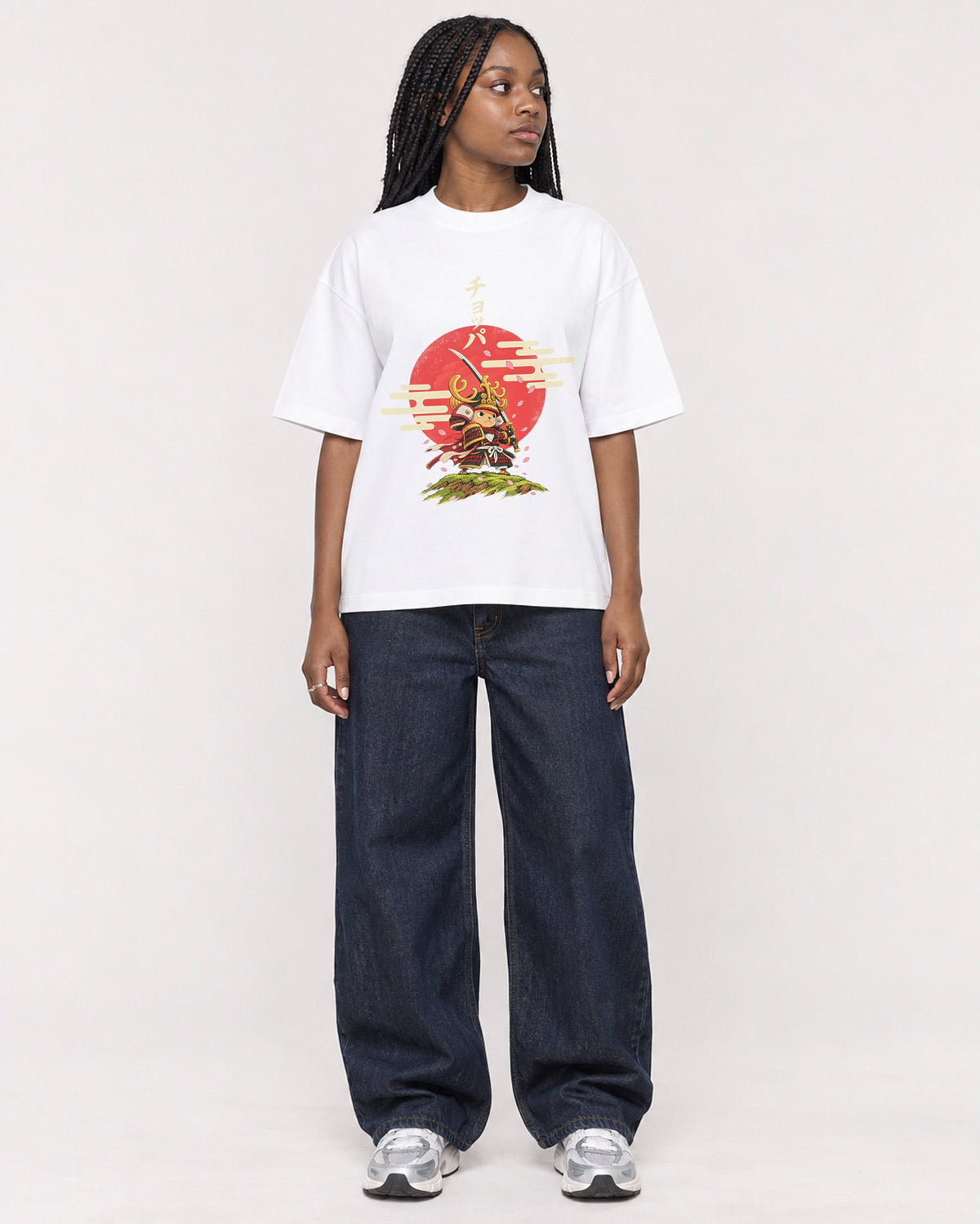 Mockup Boxy Heavyweight Tee White female full-body 04