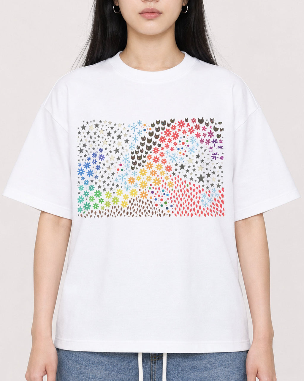 Mockup Boxy Heavyweight Tee White female close-up 01