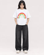 Mockup Boxy Heavyweight Tee White female full-body 13