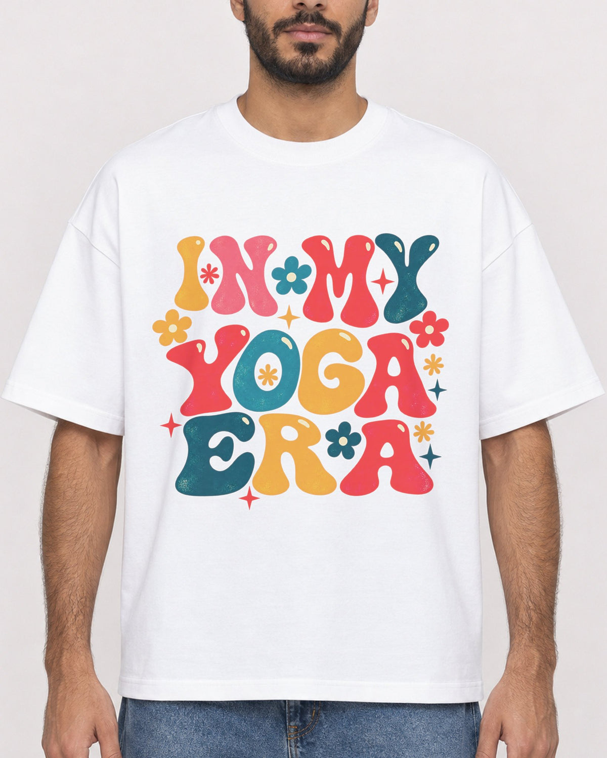 Mockup Boxy Heavyweight Tee White male close-up 07