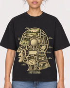 Mockup Boxy Heavyweight Tee Black female close-up 20