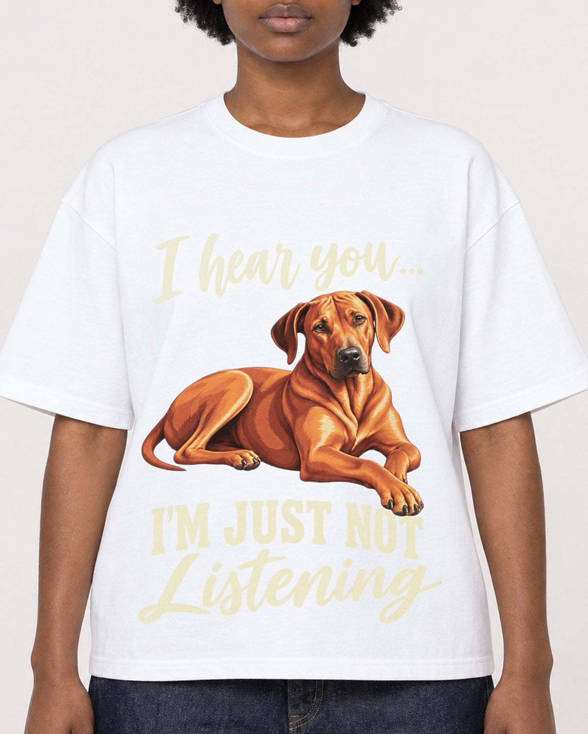 Mockup Boxy Heavyweight Tee White female close-up 14