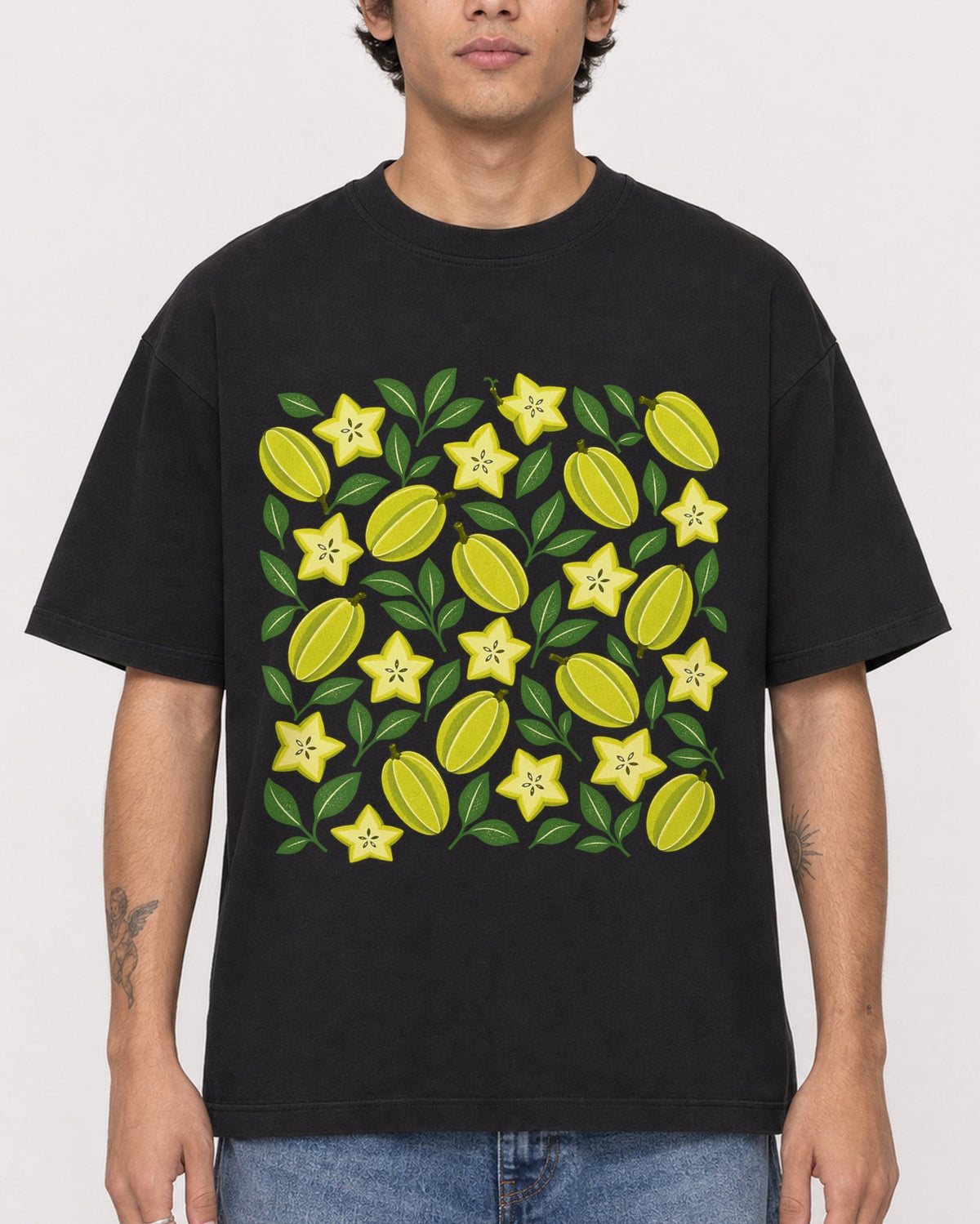 Mockup Boxy Heavyweight Tee Black male close-up 06