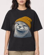 Mockup Boxy Heavyweight Tee Black female close-up 02