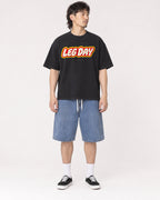 Mockup Boxy Heavyweight Tee Black male full-body 23
