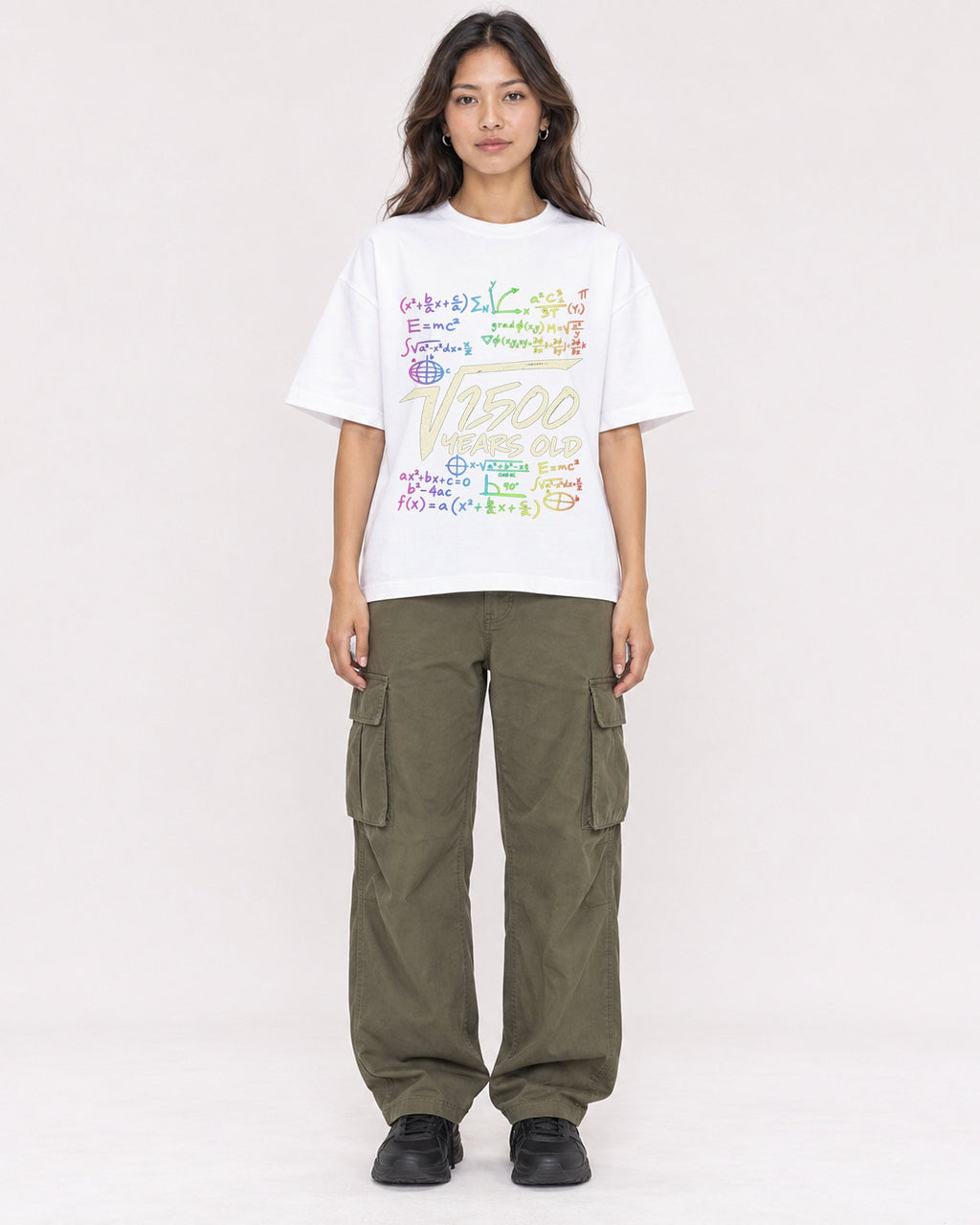 Mockup Boxy Heavyweight Tee White female full-body 02