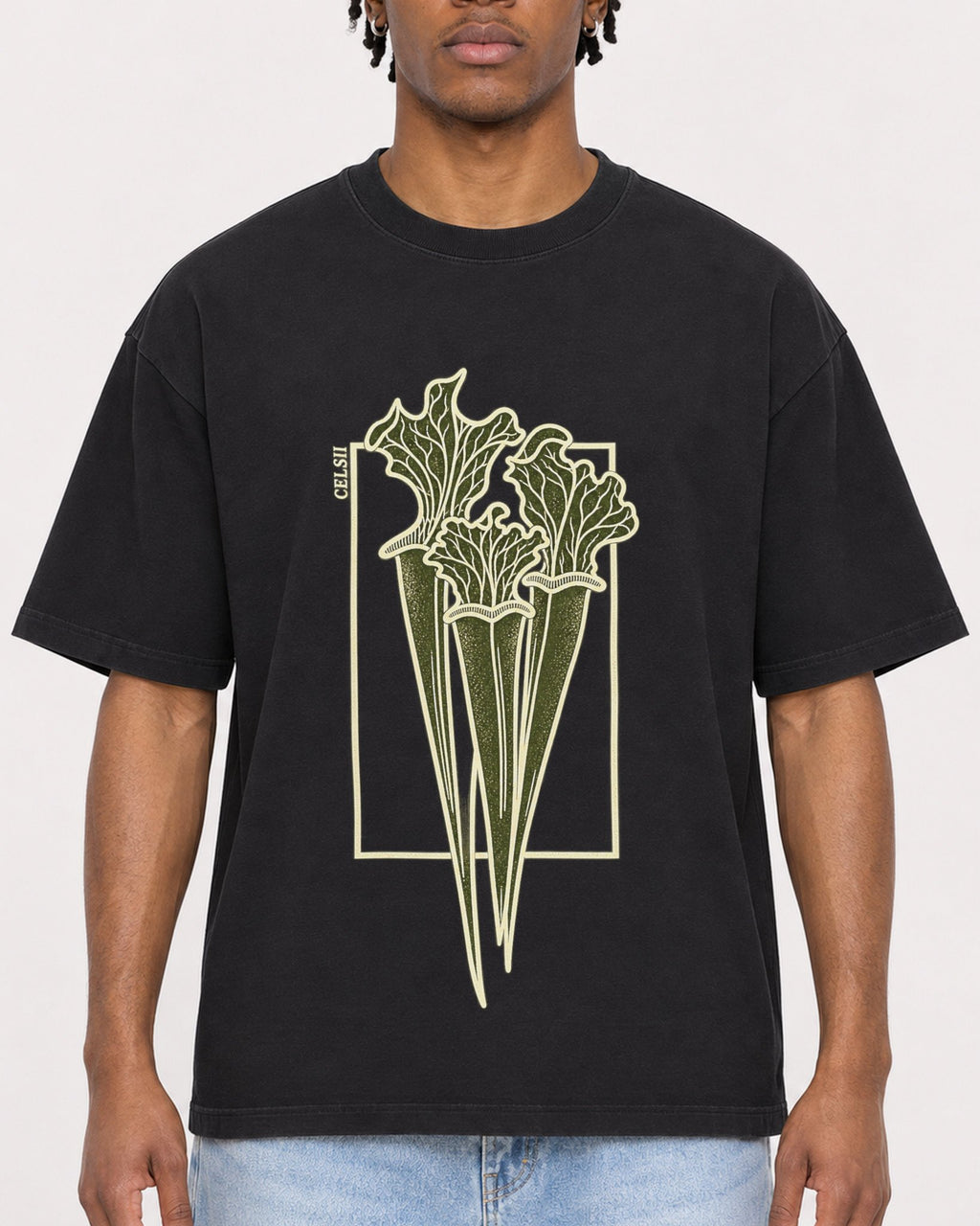 Mockup Boxy Heavyweight Tee Black male close-up 05