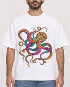 Mockup Boxy Heavyweight Tee White male close-up 47