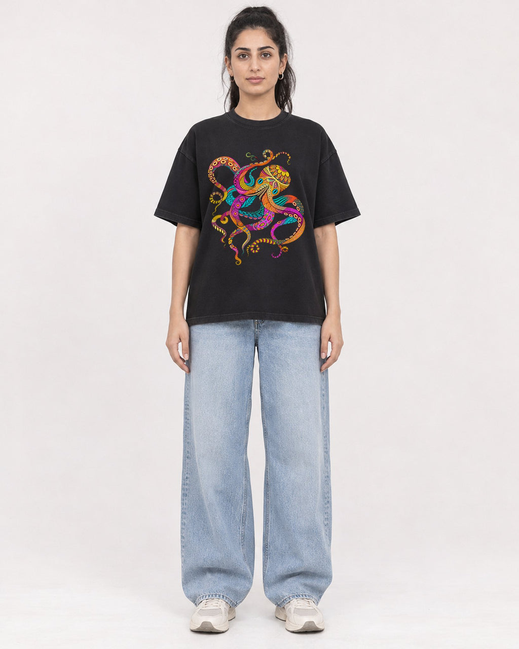Mockup Boxy Heavyweight Tee Black female full-body 47