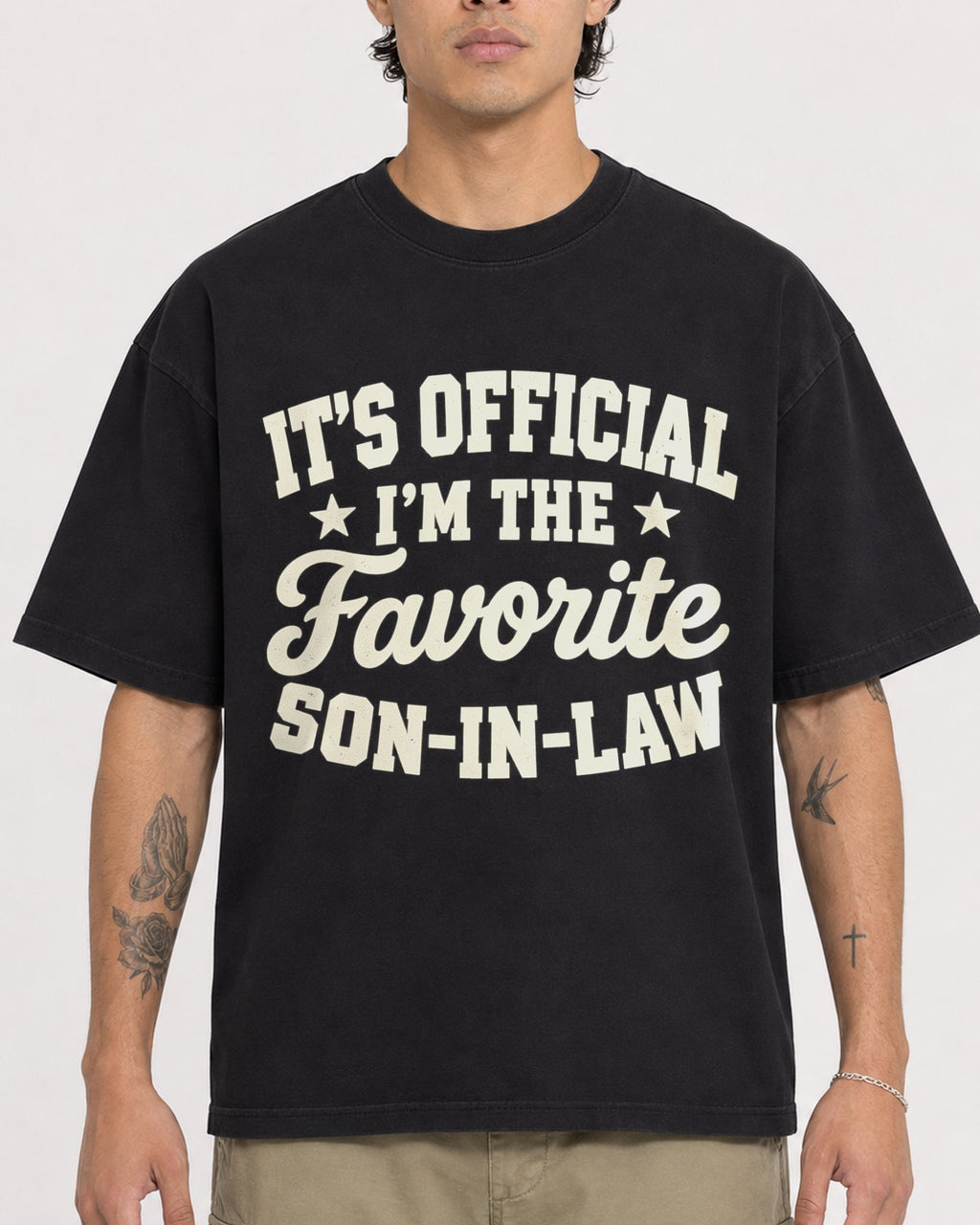 Mockup Boxy Heavyweight Tee Black male close-up 36