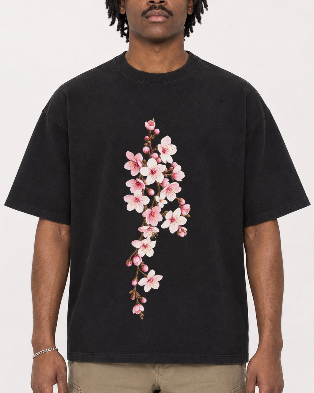 Mockup Boxy Heavyweight Tee Black male close-up 04