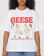 Mockup Boxy Heavyweight Tee White female close-up 05
