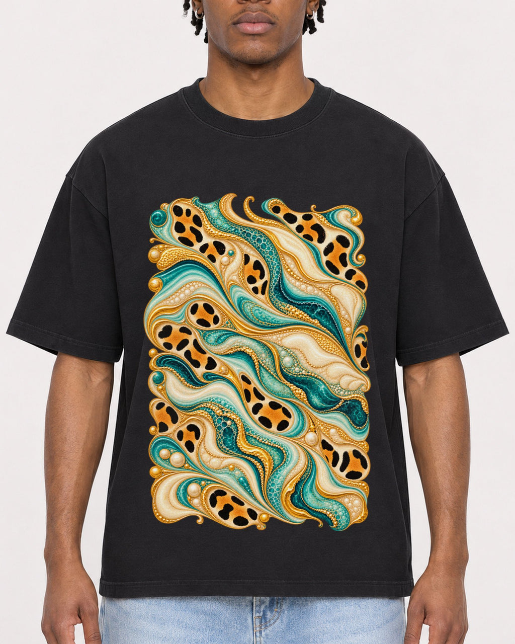 Mockup Boxy Heavyweight Tee Black male close-up 05