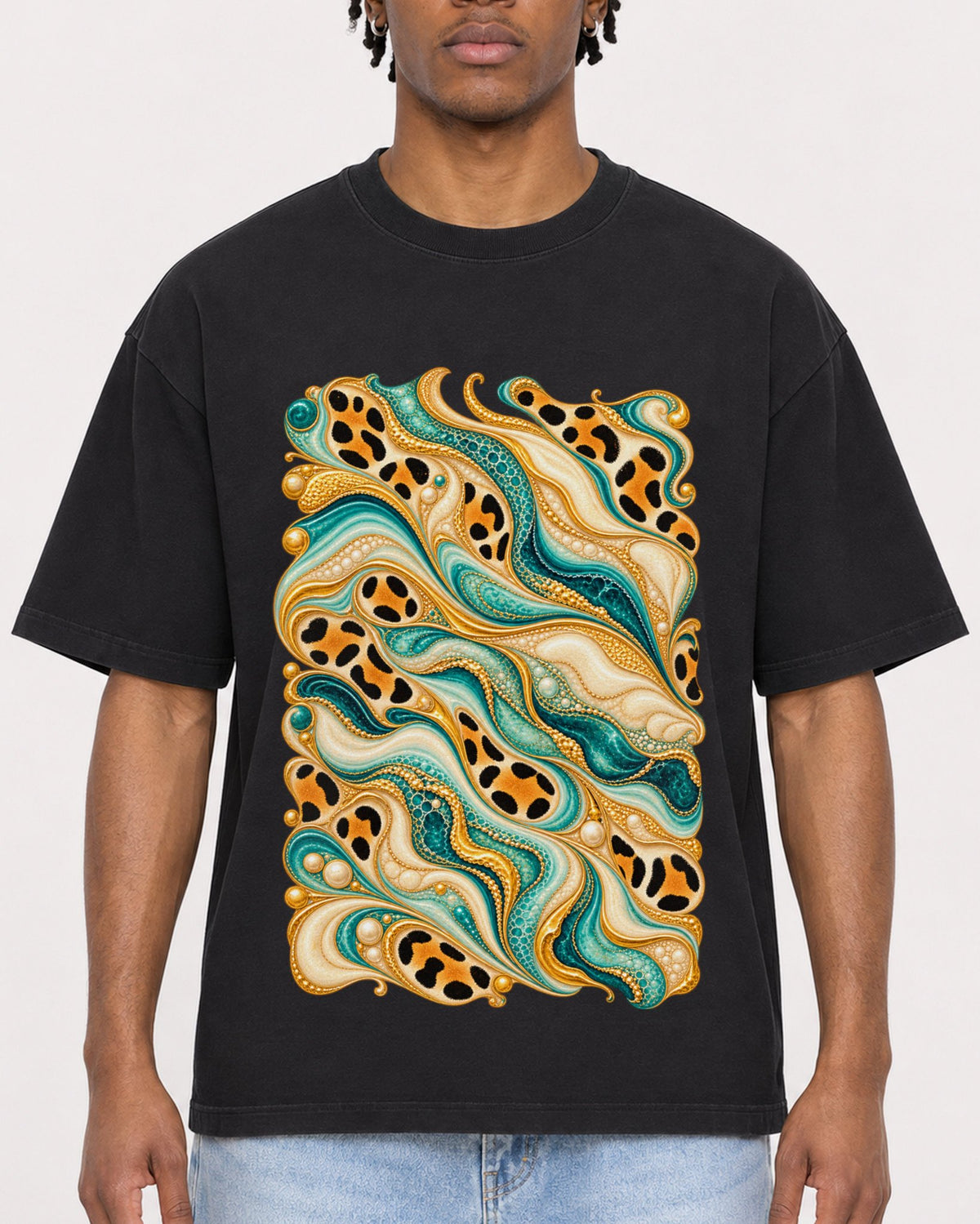Mockup Boxy Heavyweight Tee Black male close-up 05