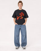 Mockup Boxy Heavyweight Tee Black female full-body 28