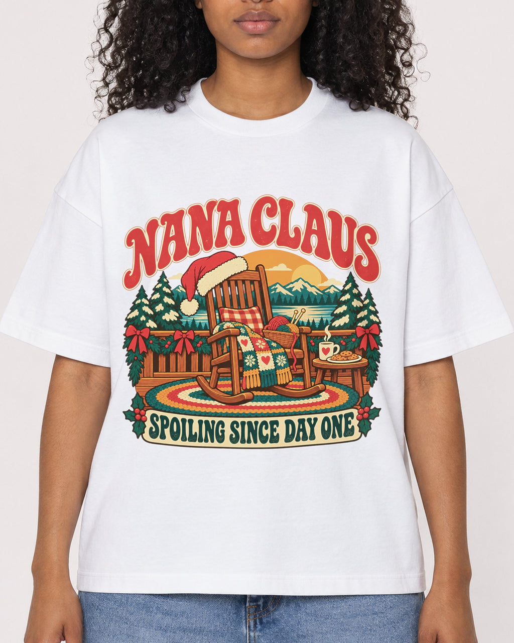 Mockup Boxy Heavyweight Tee White female close-up 05
