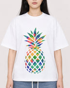 Mockup Boxy Heavyweight Tee White female close-up 01