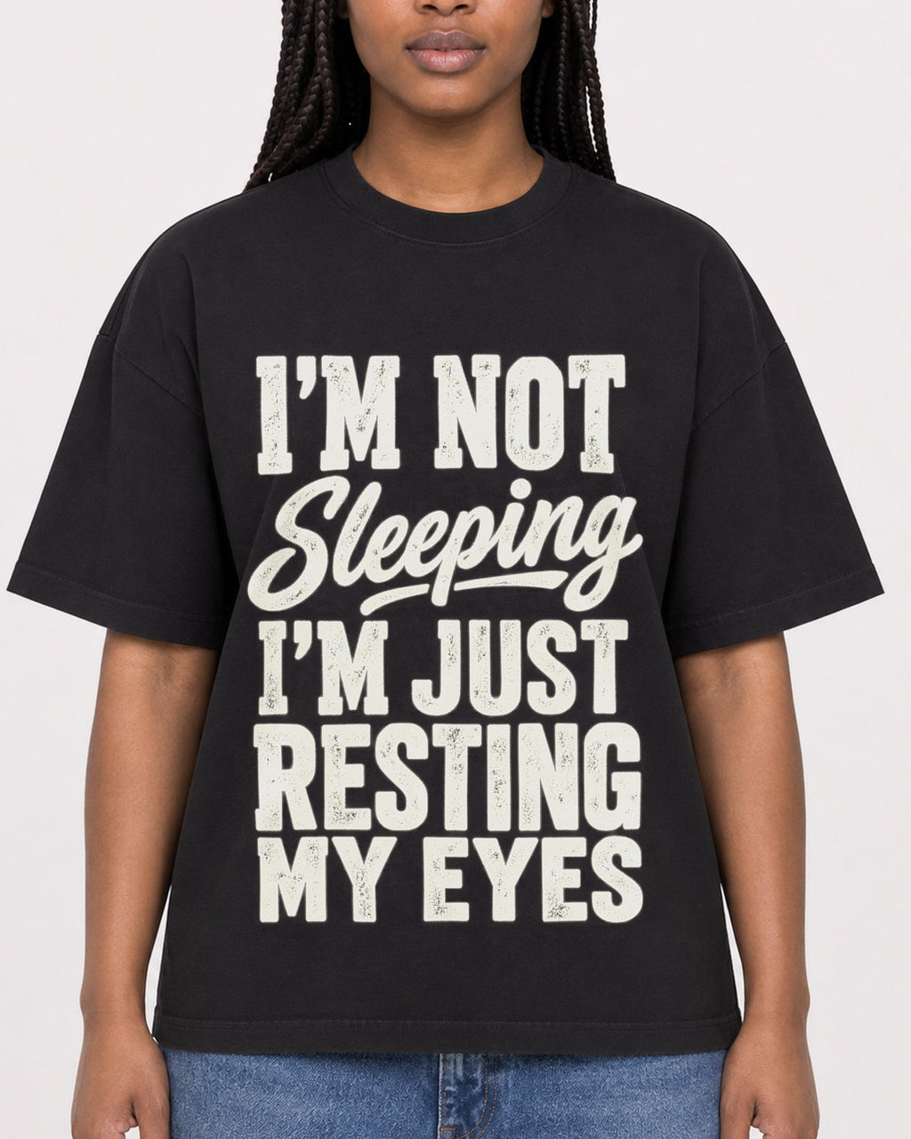Mockup Boxy Heavyweight Tee Black female close-up 04
