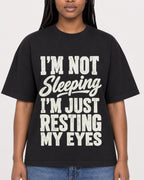 Mockup Boxy Heavyweight Tee Black female close-up 04