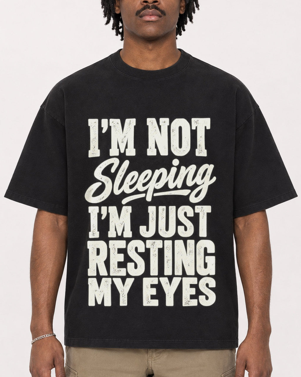 Mockup Boxy Heavyweight Tee Black male close-up 04