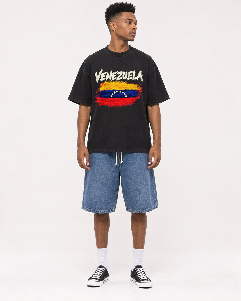 Mockup Boxy Heavyweight Tee Black male full-body 15