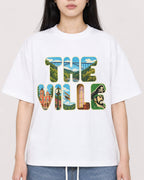 Mockup Boxy Heavyweight Tee White female close-up 01