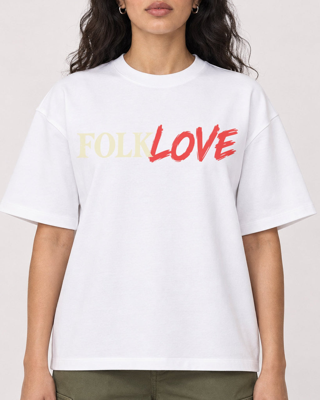 Mockup Boxy Heavyweight Tee White female close-up 07