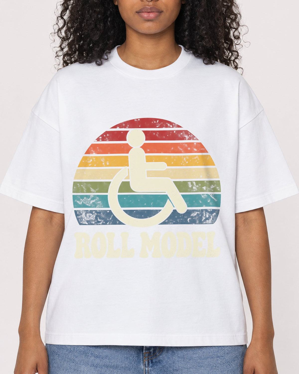 Mockup Boxy Heavyweight Tee White female close-up 05