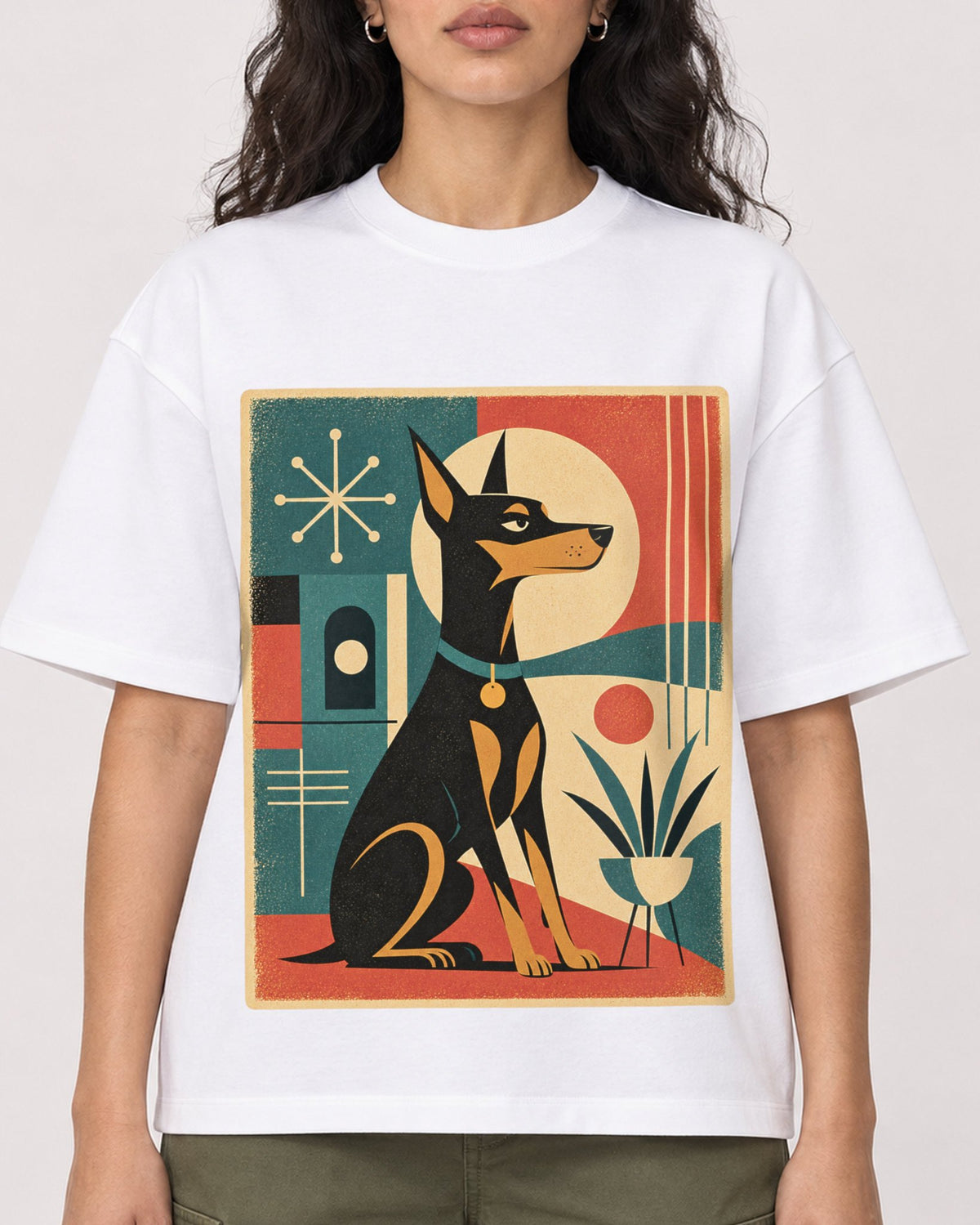 Mockup Boxy Heavyweight Tee White female close-up 07