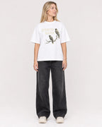Mockup Boxy Heavyweight Tee White female full-body 08