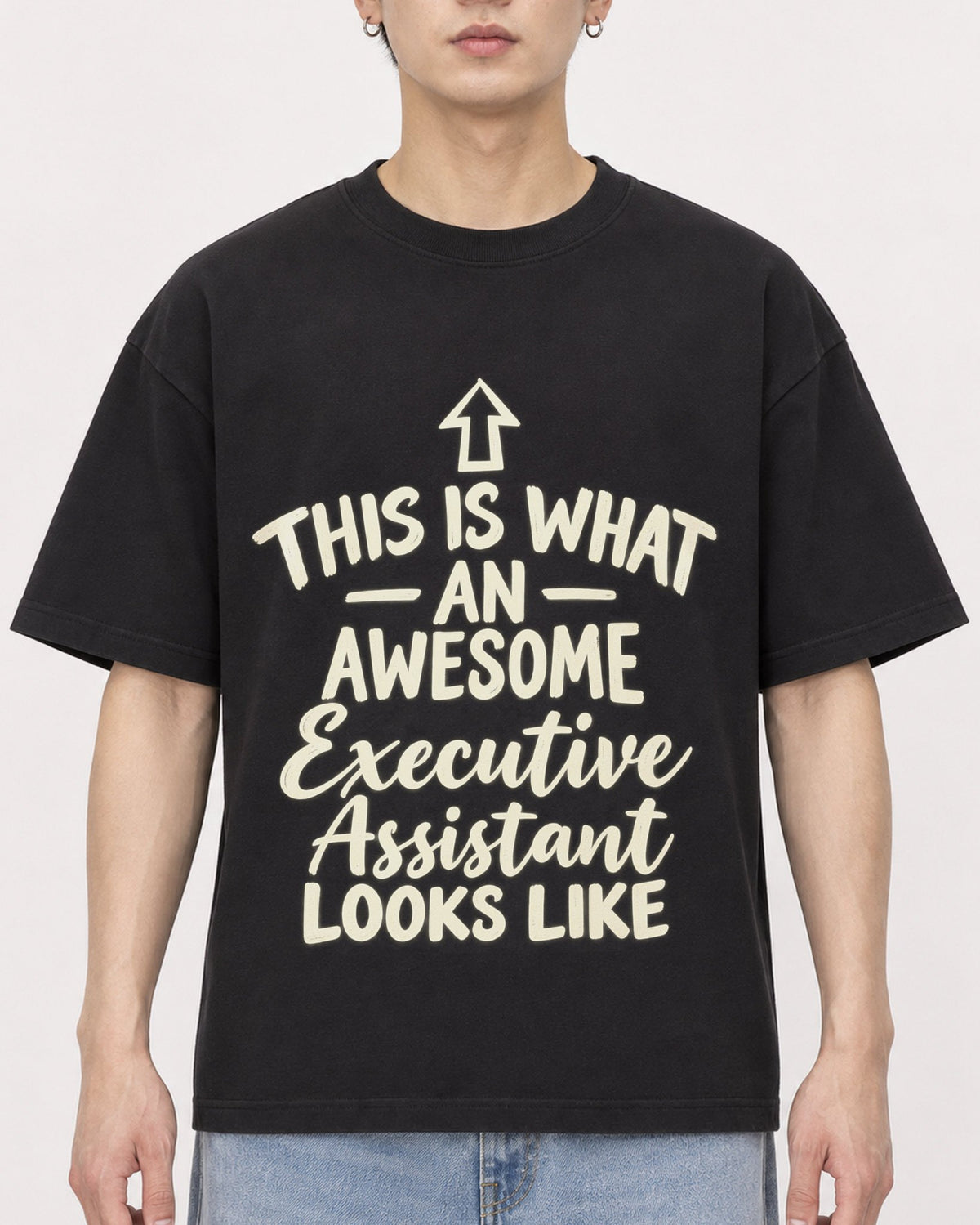 Mockup Boxy Heavyweight Tee Black male close-up 01