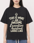 Mockup Boxy Heavyweight Tee Black female close-up 01