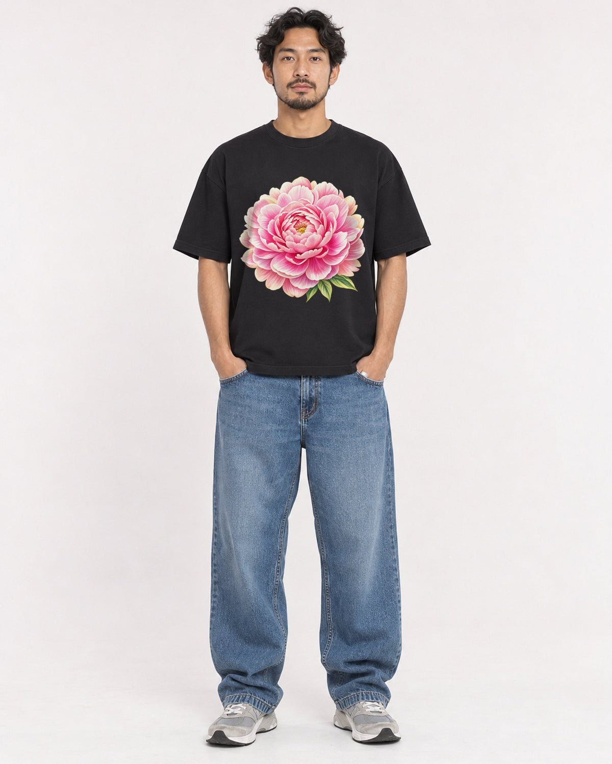 Mockup Boxy Heavyweight Tee Black male full-body 02
