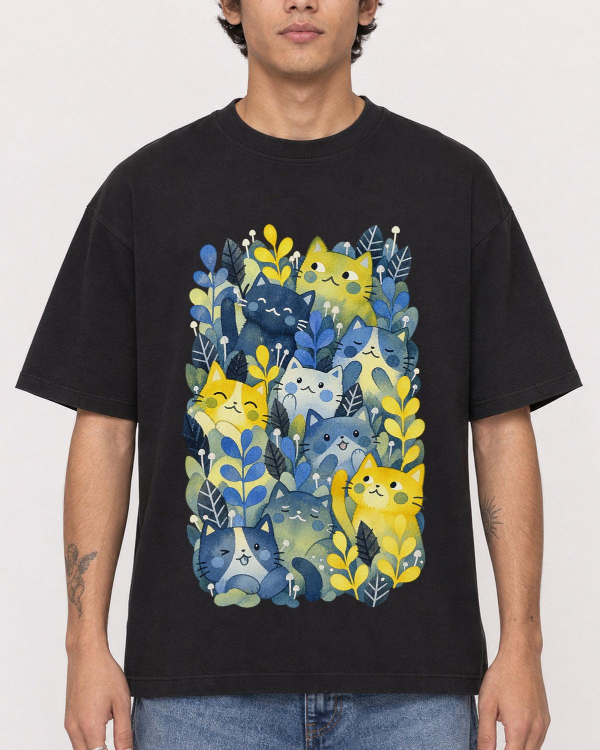 Mockup Boxy Heavyweight Tee Black male close-up 06