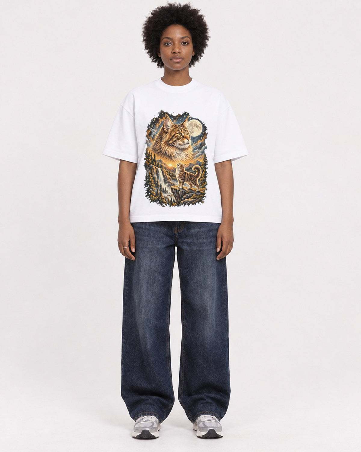 Mockup Boxy Heavyweight Tee White female full-body 14