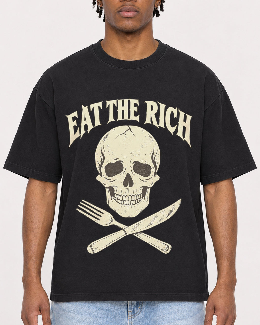 Mockup Boxy Heavyweight Tee Black male close-up 05
