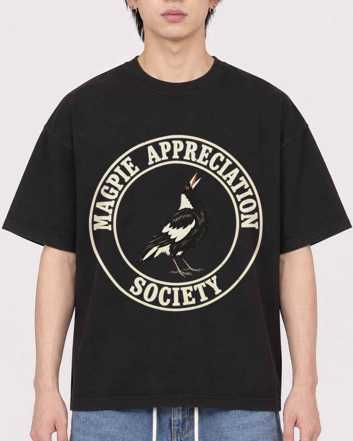 Mockup Boxy Heavyweight Tee Black male close-up 11