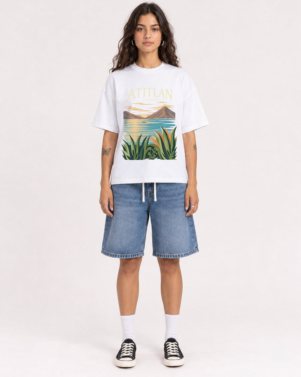 Mockup Boxy Heavyweight Tee White female full-body 06