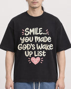 Mockup Boxy Heavyweight Tee Black male close-up 43