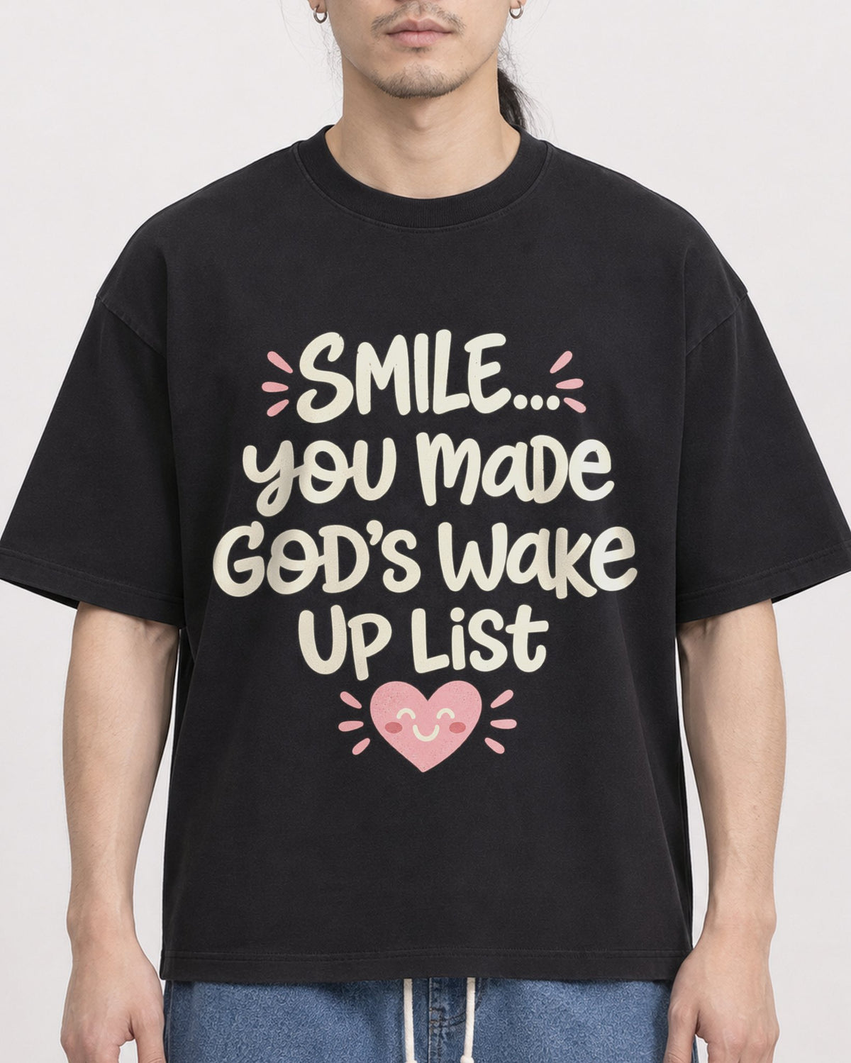 Mockup Boxy Heavyweight Tee Black male close-up 43