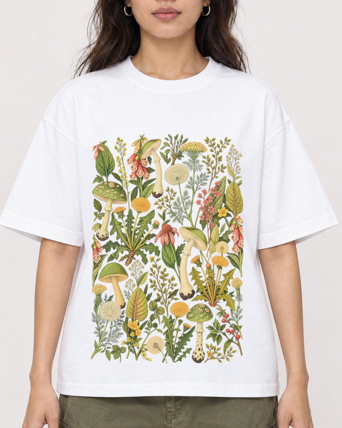 Mockup Boxy Heavyweight Tee White female close-up 02