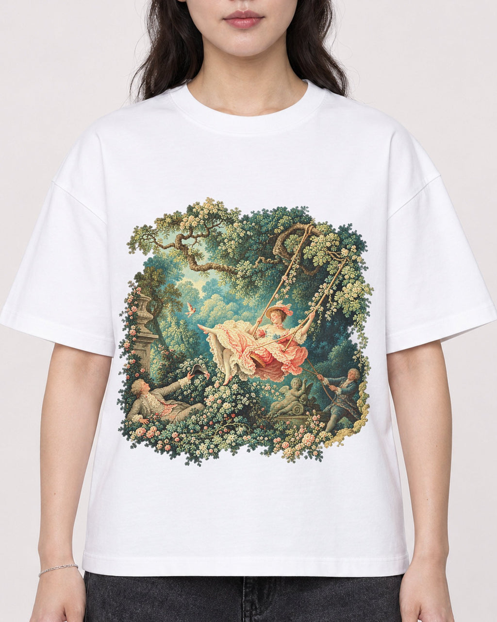 Mockup Boxy Heavyweight Tee White female close-up 03