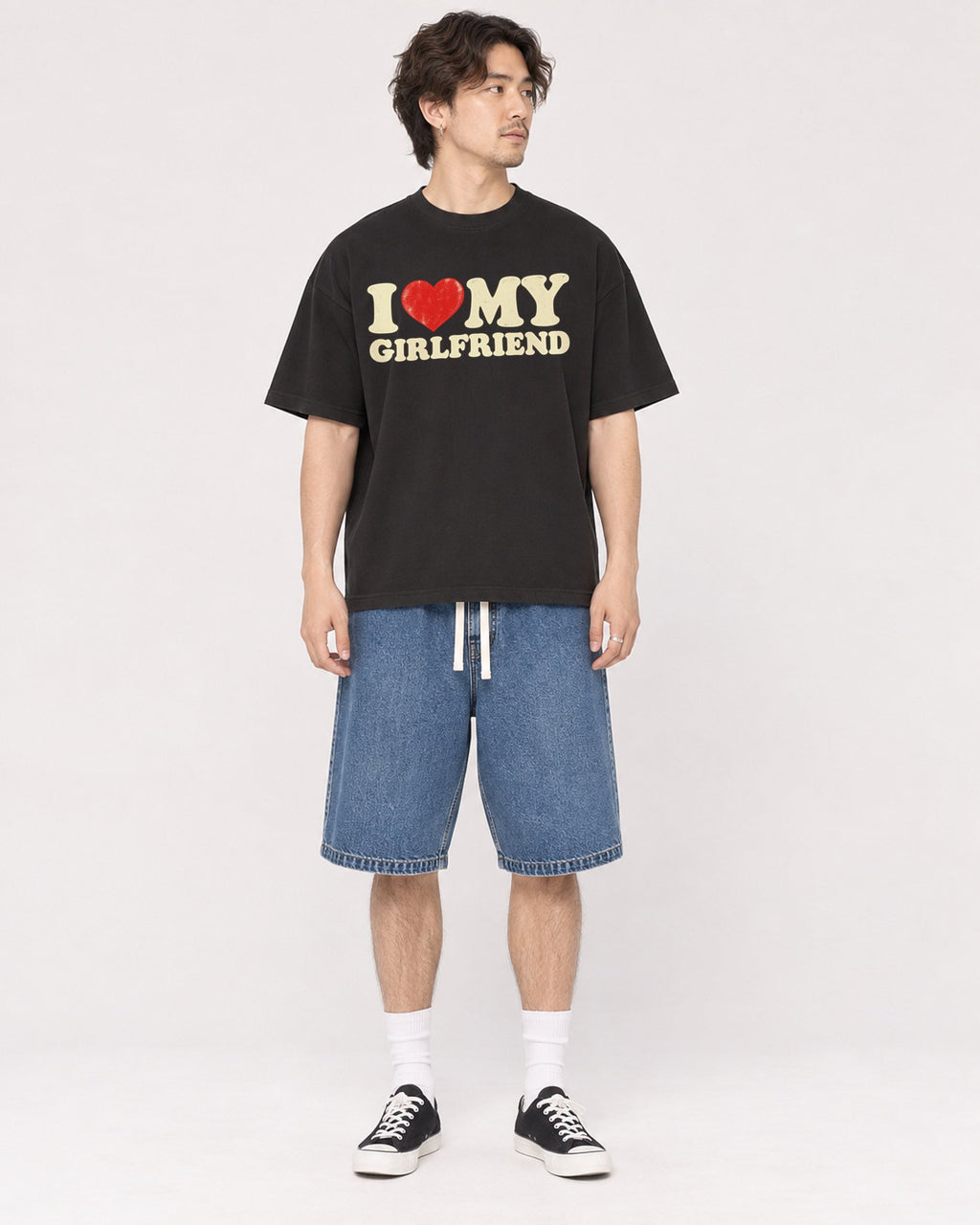Mockup Boxy Heavyweight Tee Black male full-body 03