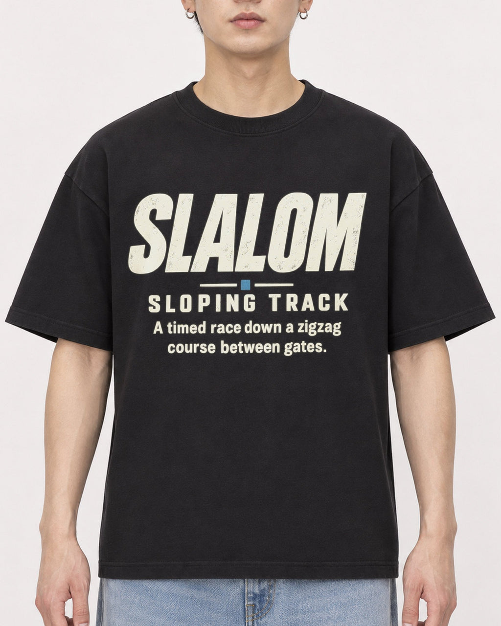 Mockup Boxy Heavyweight Tee Black male close-up 01